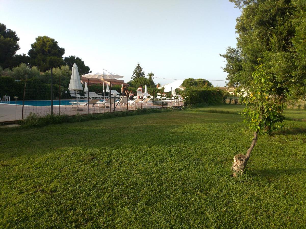 Villa Teti - Sicilia Campofelice Di Roccella Exterior photo