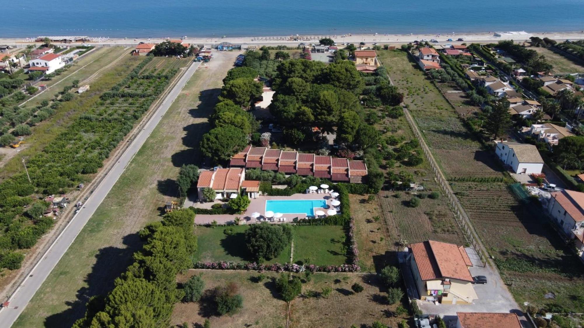 Villa Teti - Sicilia Campofelice Di Roccella Exterior photo
