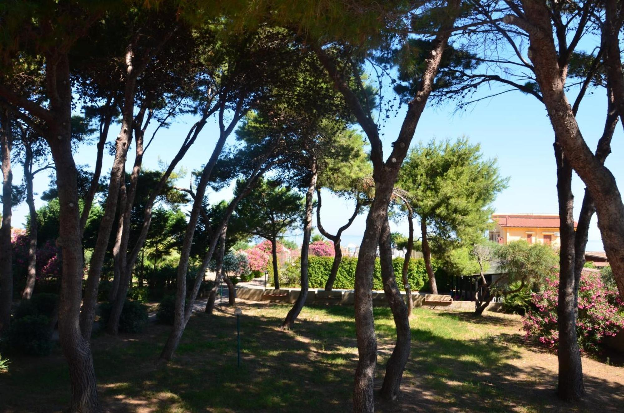 Villa Teti - Sicilia Campofelice Di Roccella Exterior photo